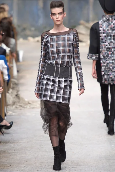 Look 47